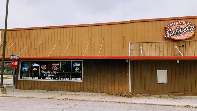 Seneca Street Saloon & Pizza
