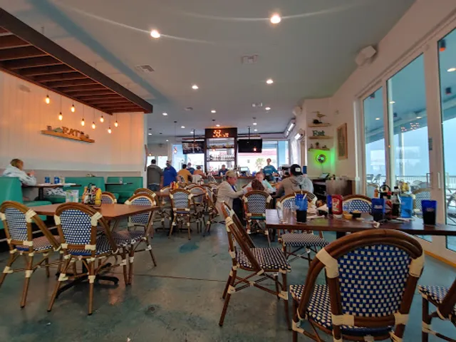 Caddy's Madeira Beach