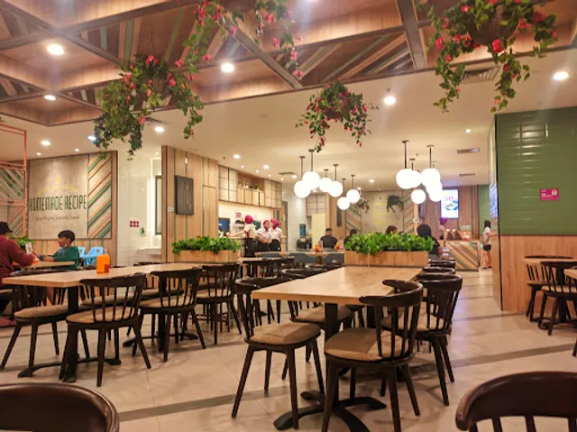 Solaria - Pluit Village Mall