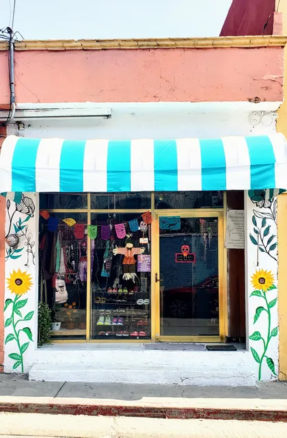 Turquesa Showroom-Café