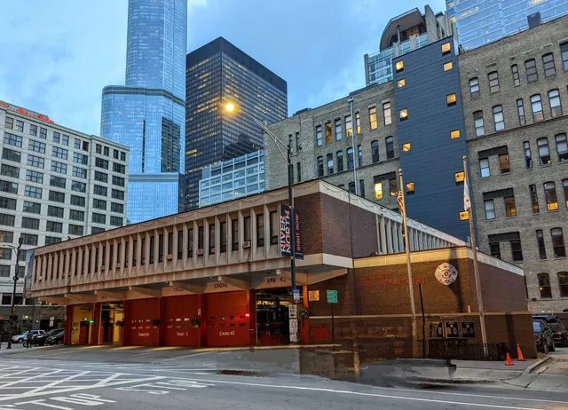 Chicago Fire Department Engine 42