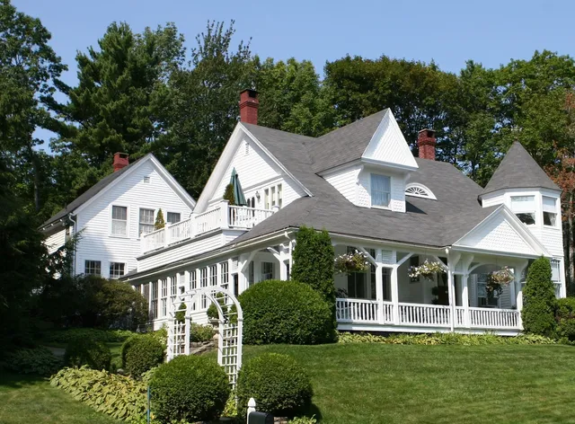 A Little Dream Bed & Breakfast Inn