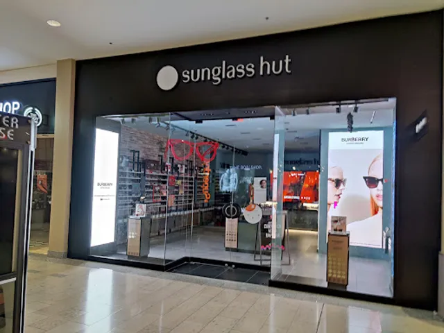 Sunglass Hut