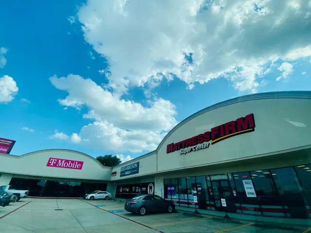Mattress Firm Clearance Center Tomball Four Corners