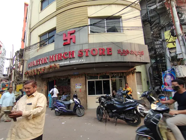 Swastik Mirch Store