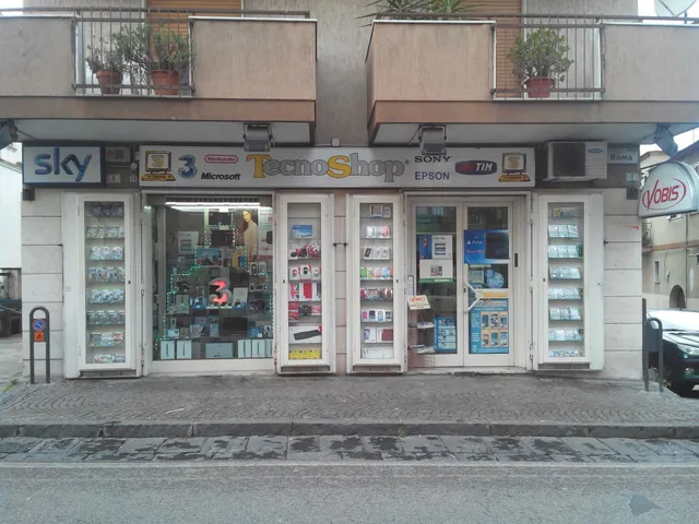 Tecno Shop S.R.L.