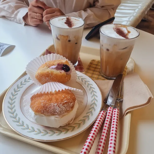 하이럽커피하우스