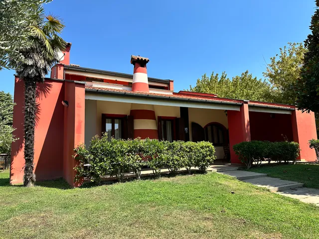 All'Ombra della Magnolia