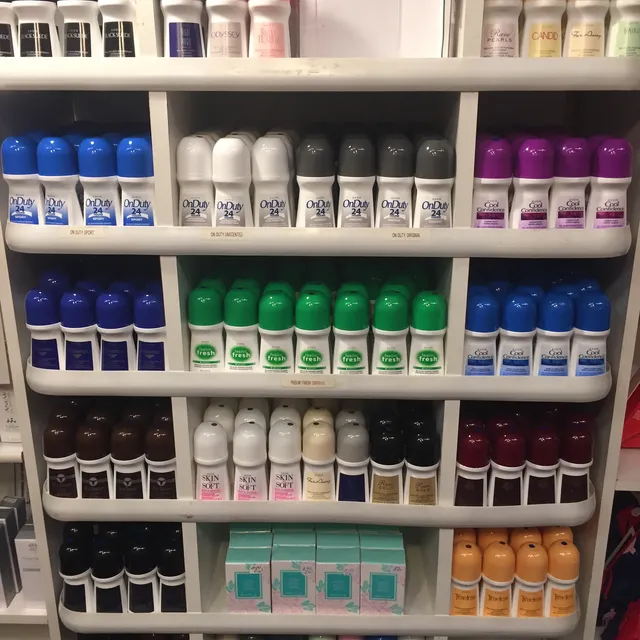 Conyers AVON - In Due Season Gifts