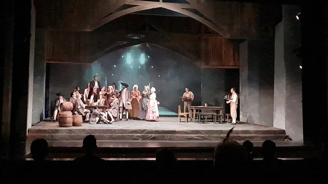 Opera & Theatre Madlenianum