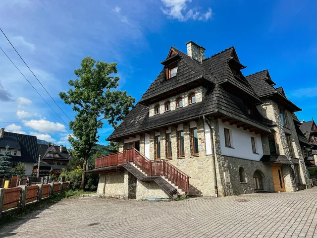 Dom Górski 878m.n.p.m.