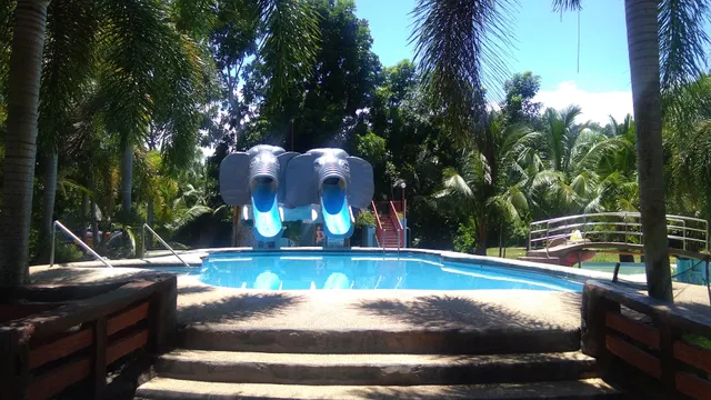 Prisville Triangle Resort