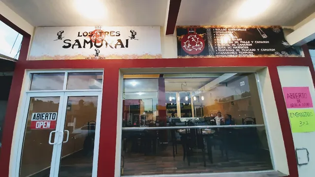 Los tres samurai sushi