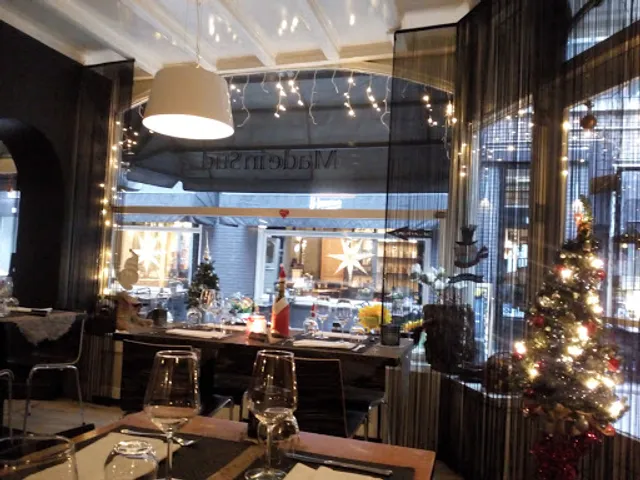 Napo Italian Restaurant