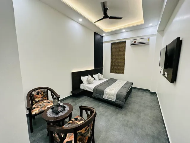 Rajsheel Guest House