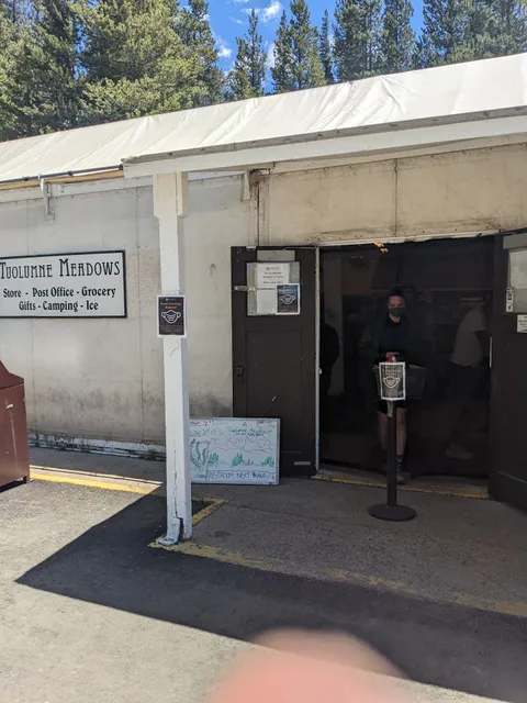 Tuolumne Meadows Store