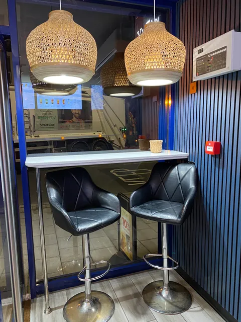 One Tea Taiwanese Bubble & Fruit Tea