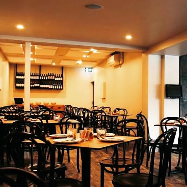 Riskalah's Italian Restaurant