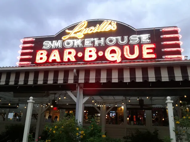 Lucille's Smokehouse Bar-B-Que