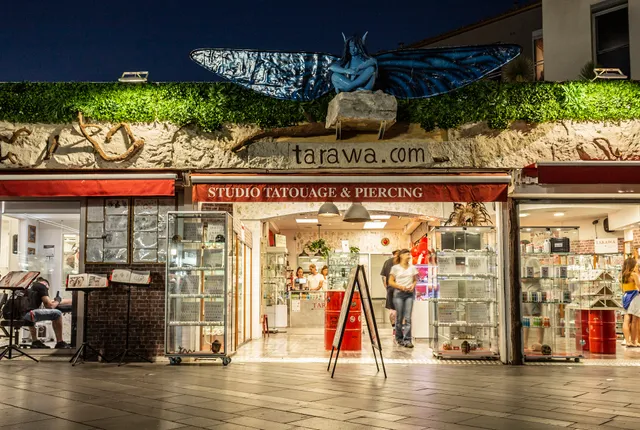 Tarawa Piercing Tatouage Cap d'Agde