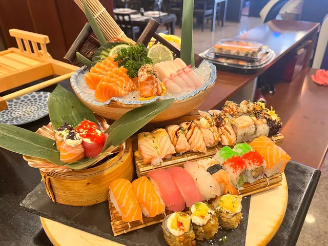 SUSHI HOUSE - Japonês Restaurante