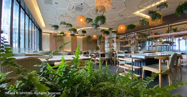 Genting Secret Garden Hotpot