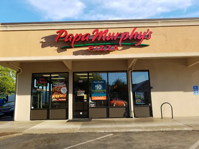 Papa Murphy's | Take 'N' Bake Pizza