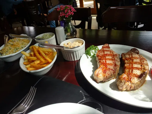 Forneiro Churrasco & Pizza