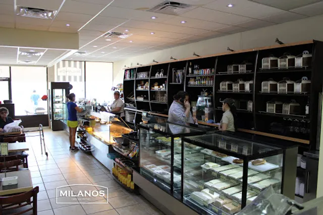 Milanos Bakery