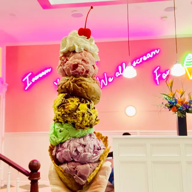 Cookies & Cream On Elmwood