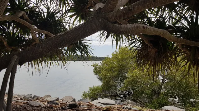 Raby Bay Foreshore Public Carpark