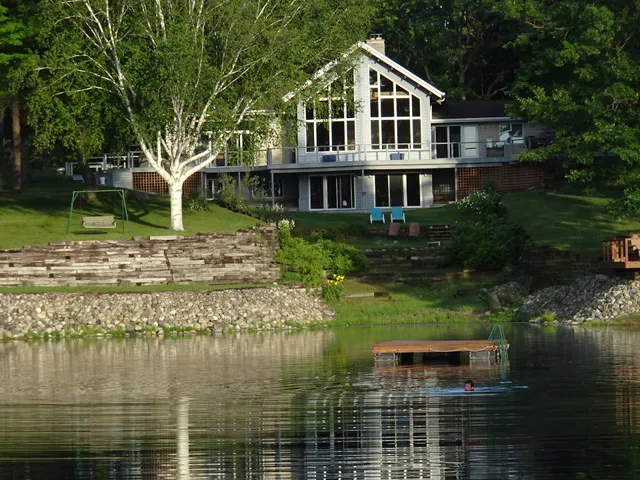 Nuance Naturist Bed & Breakfast