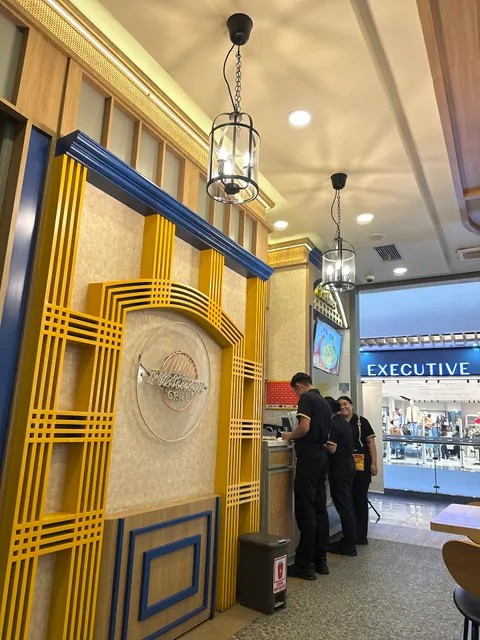 Platinum Resto & Cafe - Lampung City Mal