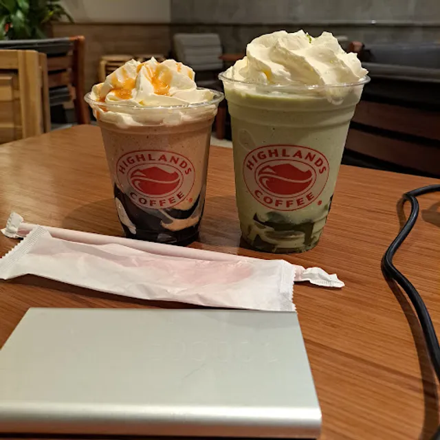 Highlands Coffee Coop Ly Thuong Kiet HCM