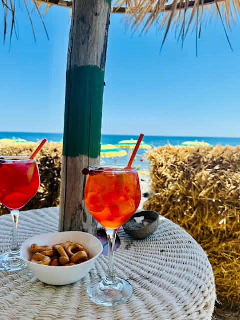 Baya Los Triontos stabilimento balneare. (Cucina di pesce)