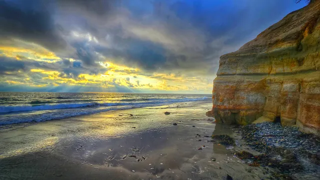 Cardiff State Beach Parking