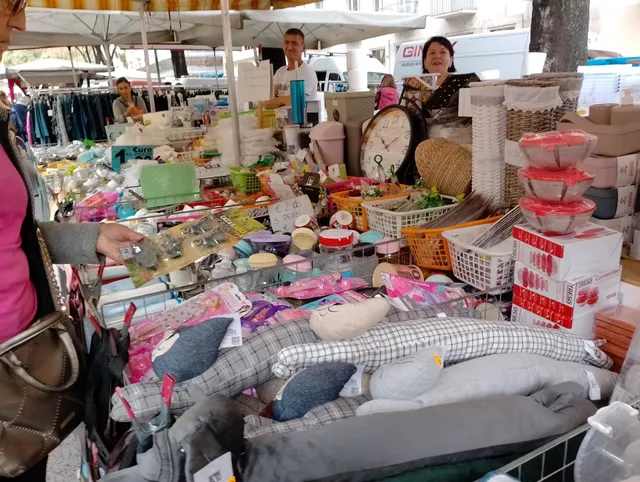 Santa Rita / Sebastopoli Market