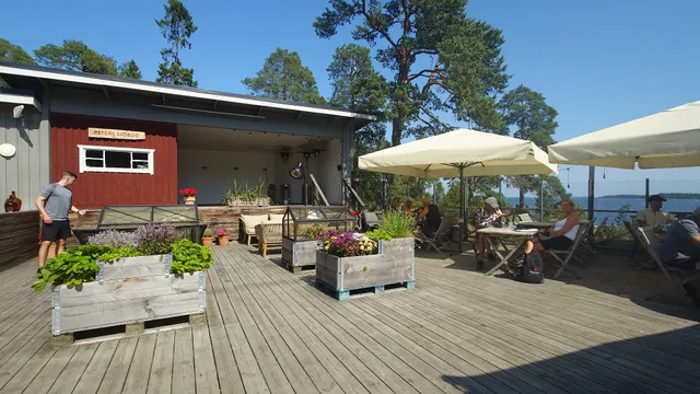 Peters Sjökrog i Vårvik