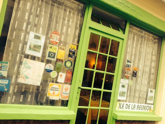 Aux Petits Chandeliers - L'île De La Réunion