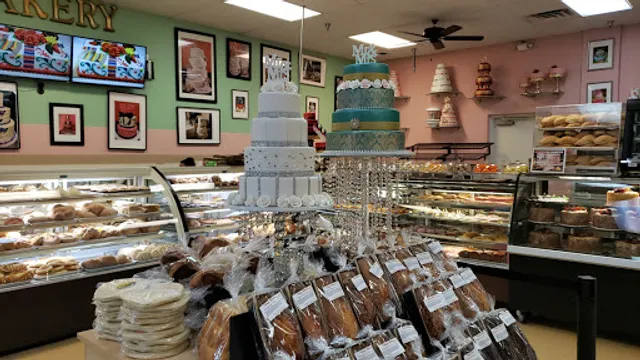 Vegas Bakery