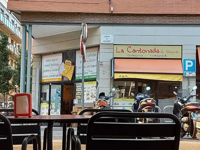 La Cantonada de Bacardí