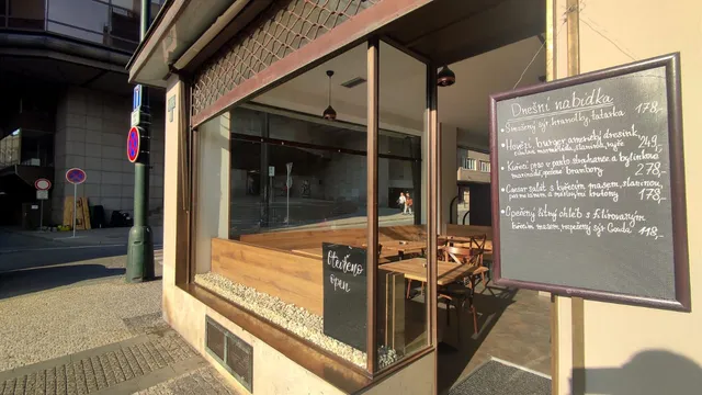 Dante's bistro & restaurant & café