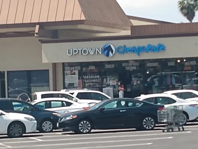 Uptown Cheapskate Lake Forest