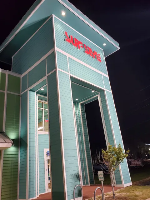 Surf Style 113: Surf, Swimwear, Sporting Goods in Destin