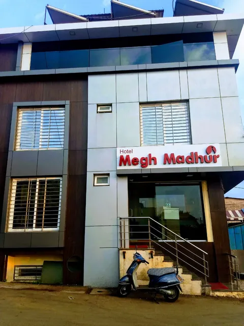 Hotel Megh Madhur