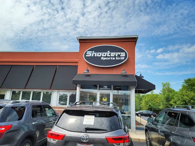 Shooters Sports Grill - Loveland, OH