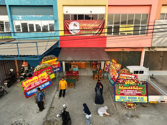 Soto Djadoel H. Yanto Cab. Bekasi