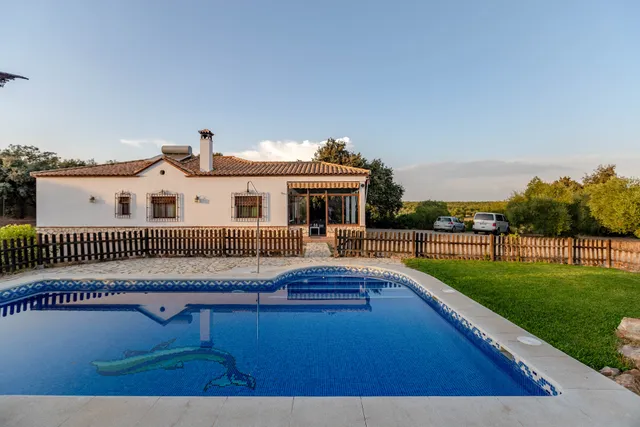 Casa Rural LA SIERREZUELA