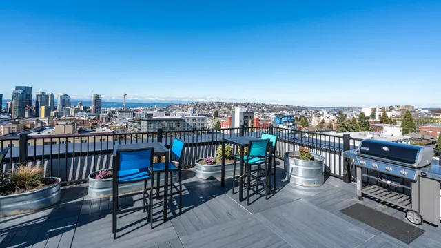 The Heights on Capitol Hill Apartments