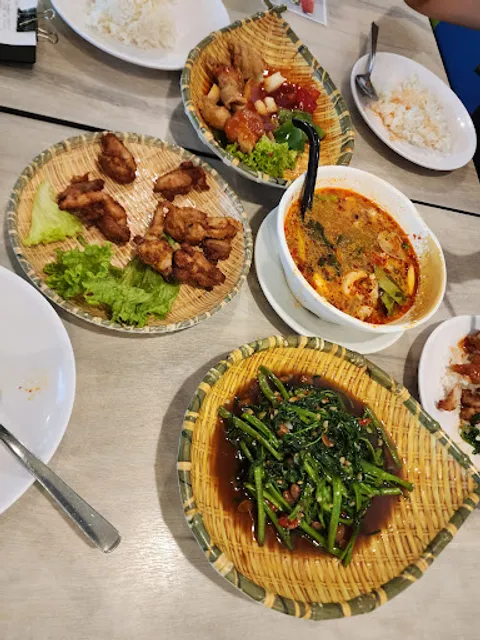 Sanook Kitchen - Eastpoint Mall - 3 Simei Street 6, #01-15, Singapore ...